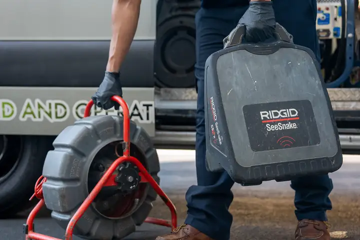 Rooter Champion at work: sewer smell